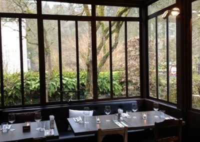restaurant bank